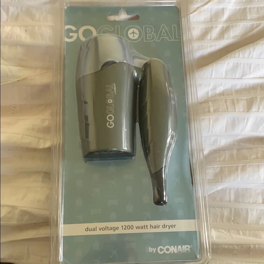 Conair Go Global 1200 watt hair dryer
